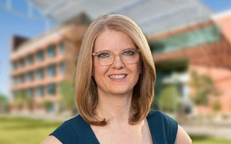 a headshot of Heather Carter